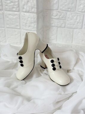 the maude Victorian pumps ♡